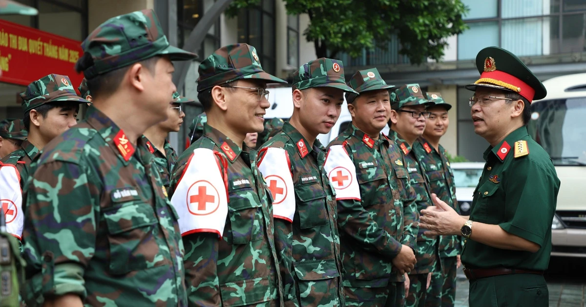 Quân đội đưa lực lượng Quân y tinh nhuệ tới hỗ trợ 3 tỉnh bị lũ ...